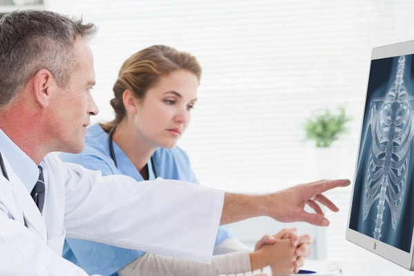 Healthcare Meets Touch: How Capacitive 4K Screens Improve Patient Interaction