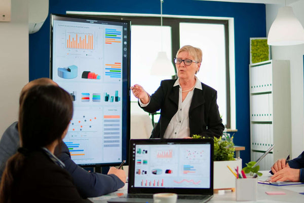 How a 27" 4K Touch Screen Monitor Enhances Productivity